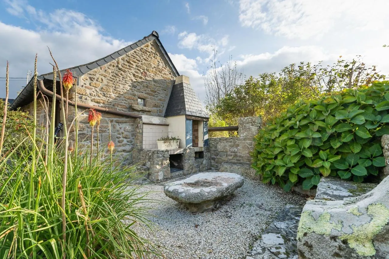 Holiday home Ty Melen - Charmante Maison Bretonne Proche Mer