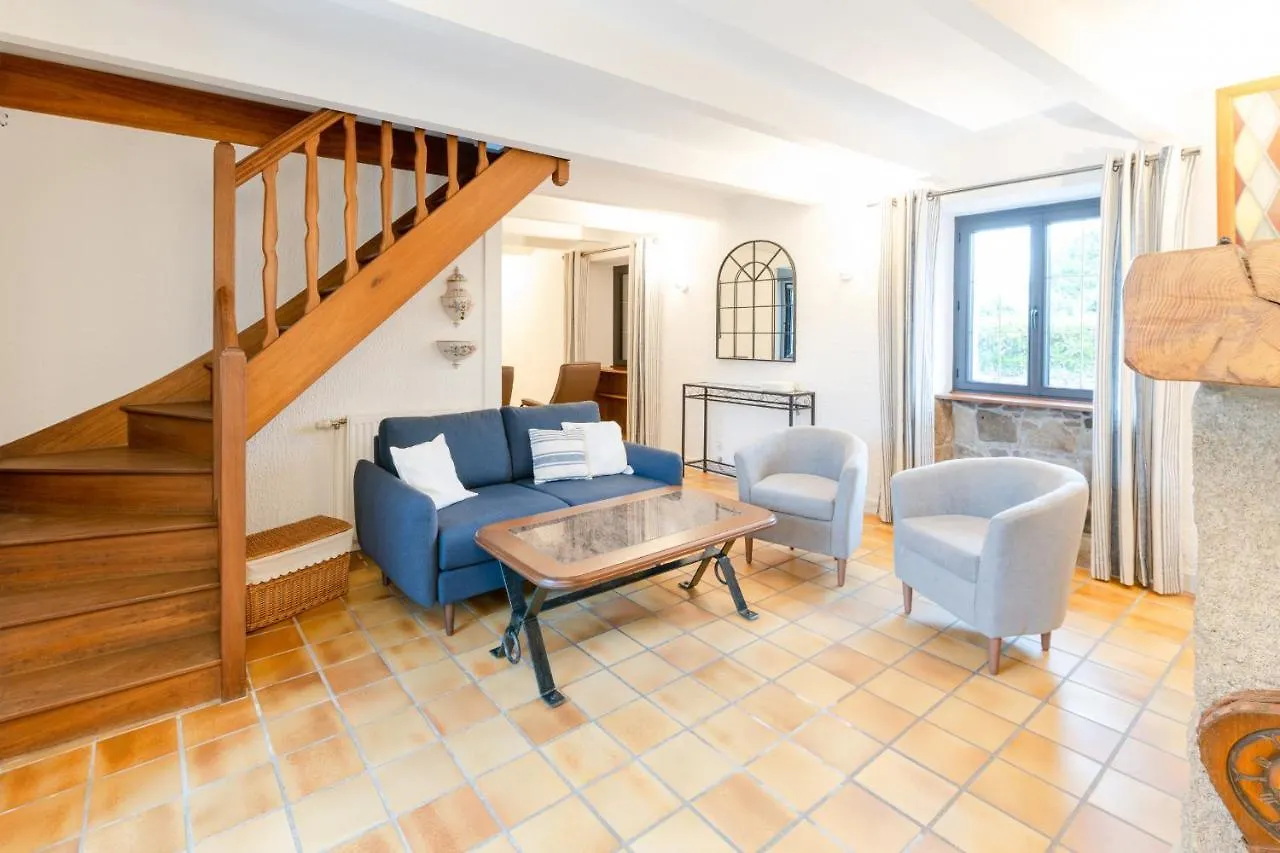 Holiday home Ty Melen - Charmante Maison Bretonne Proche Mer France