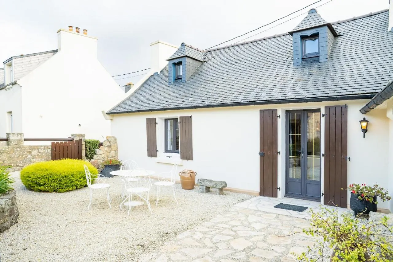Holiday home Ty Melen - Charmante Maison Bretonne Proche Mer